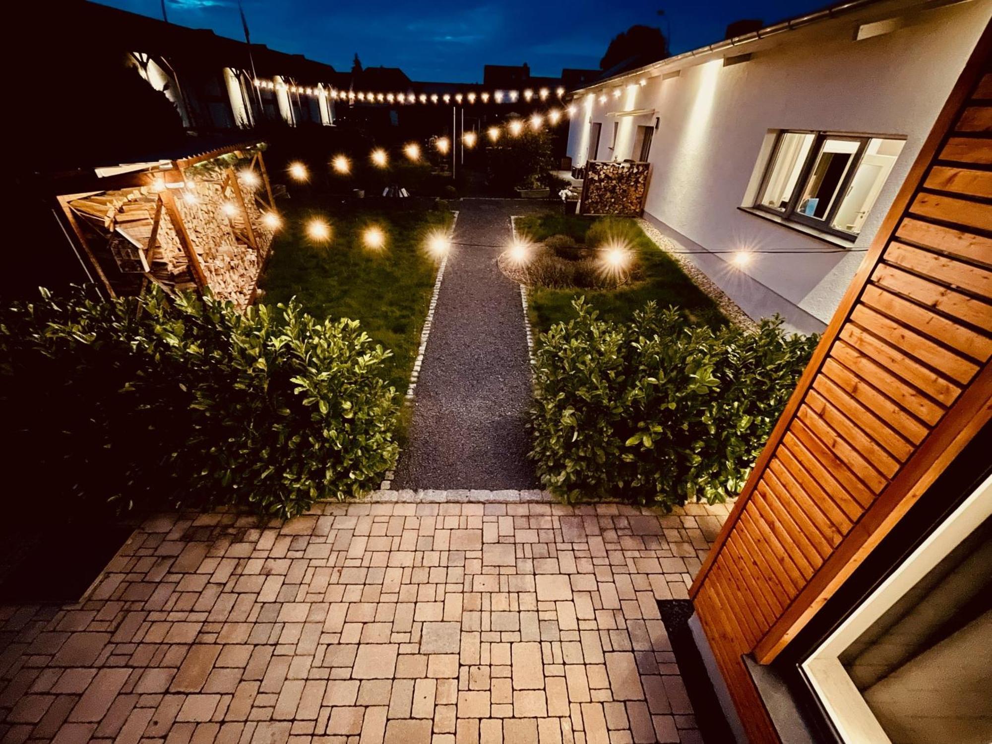Casa Rehse I Loft-Apartment I Kostenlos Parken & Wlan I Self-Check-In I Oepnv I 65Zoll-Tv Erfurt Buitenkant foto